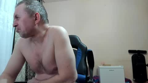 vano_822 online show from April 30, 5:40 pm