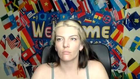 Vanessa online show from June 22, 7:38 am