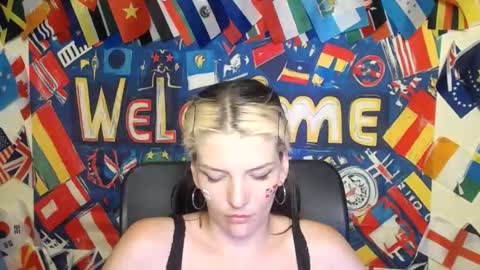 Vanessa online show from July 11, 6:44 pm
