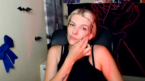 Vanessa online show from July 20, 10:39 am