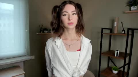 Charline online show from April 27, 9:29 am