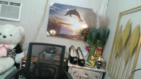 vanxxx2005 online show from February 20, 1:36 am