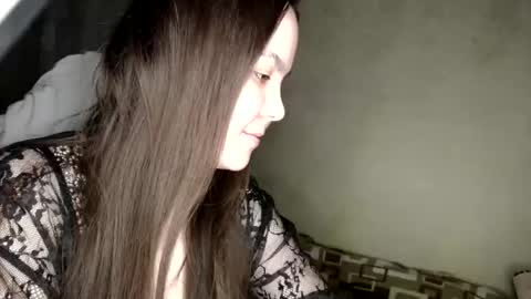 Var Kiss online show from November 30, 5:20 pm