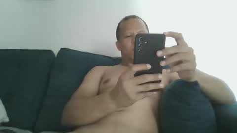 varjao online show from March 18, 12:00 pm