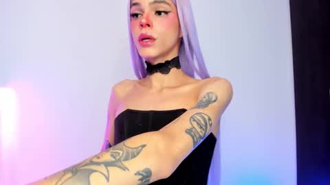  Varya Ferreira - independent model  online show from January 14, 12:46 pm