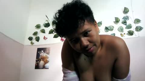 Vayannah online show from June 27, 12:22 pm