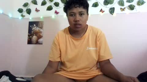 Vayannah online show from August 4, 9:27 am