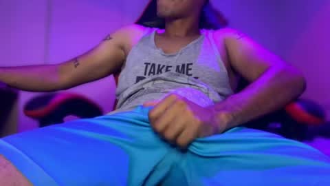 vayzenxx online show from May 3, 2:28 am