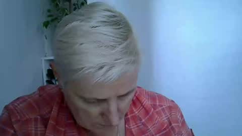 vea_motty online show from July 28, 3:21 pm