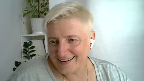 vea_motty online show from July 24, 10:56 am