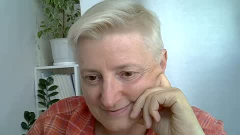 vea_motty online show from July 26, 1:09 pm