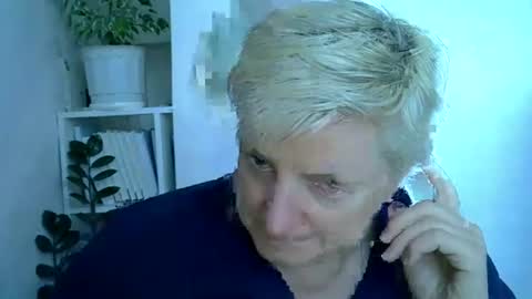 vea_motty online show from June 20, 2:56 pm
