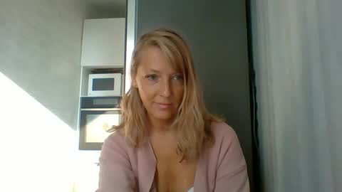 Veessa online show from September 20, 4:59 am