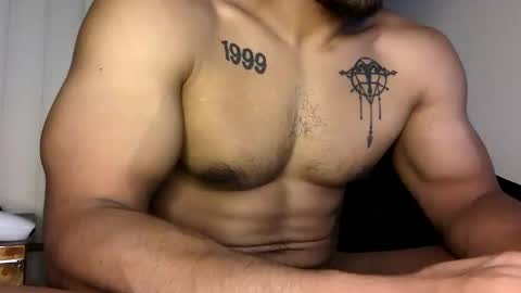 Vegas Love online show from October 28, 8:04 am