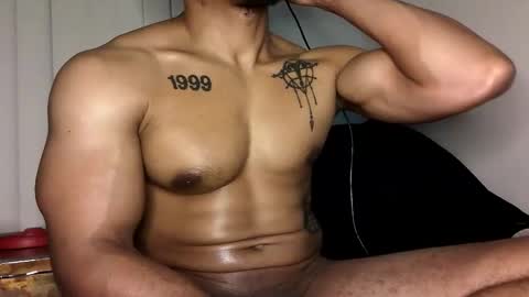 Vegas Love online show from December 2, 10:35 am