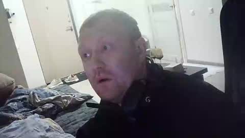 Deniel online show from February 22, 9:39 pm