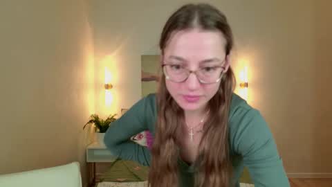 Lin online show from October 9, 2:00 pm