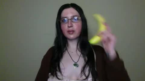 velira_ online show from November 30, 4:30 am