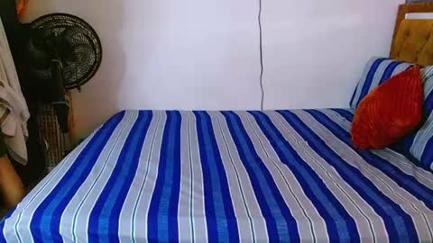 velk_hot1 online show from July 9, 2:21 pm