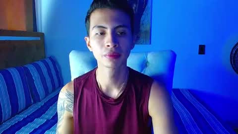 velk_hot1 online show from February 24, 12:30 pm