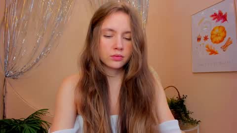 velvet_cherry online show from December 26, 8:21 pm