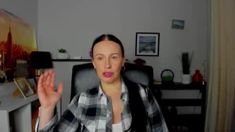 Snapshot of velvet_jasmine chatting on October 21, 5:34 am Jasmine online show from October 21, 5:34 am