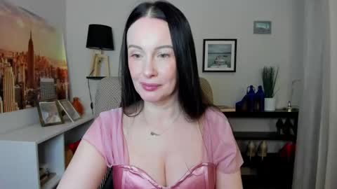 Jasmine online show from March 12, 7:01 am