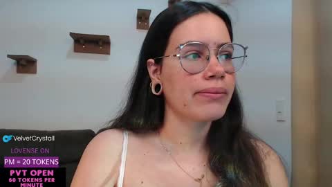 Snapshot of velvetcrystal chatting on September 19, 4:27 am Crystal PVT OPEN online show from September 19, 4:27 am