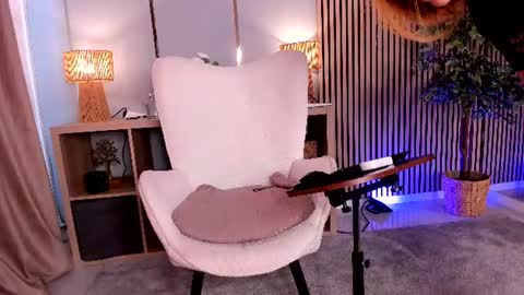 Velvet online show from July 15, 10:31 am