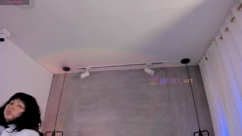 velvettease_ online show from May 1, 12:54 pm