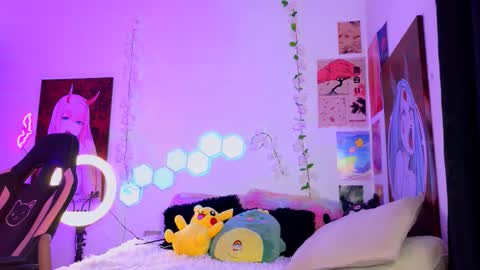 velvetvibes_ online show from January 16, 2:04 pm