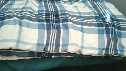 Vee online show from October 19, 6:34 pm