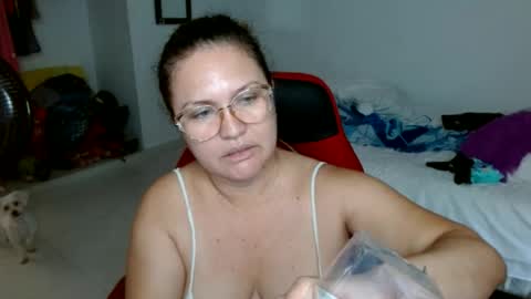 venecasexy44 online show from June 23, 12:22 pm