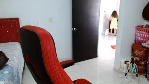 venecasexy44 online show from July 28, 2:13 pm