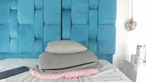 venezolana_caro online show from July 17, 12:40 pm