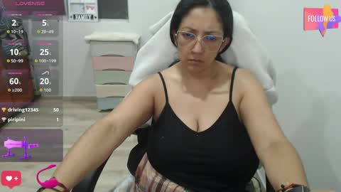 venus496613 online show from June 8, 12:49 am