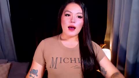 I am Colly Your mystery girl online show from May 22, 10:44 am