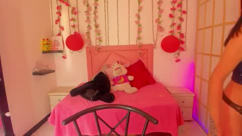 Mary online show from December 20, 7:54 pm