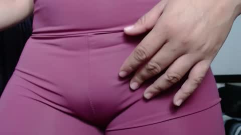 venus_menoza online show from March 5, 2:26 pm