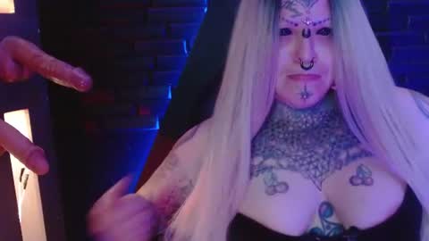Venus Ink online show from July 28, 12:48 pm