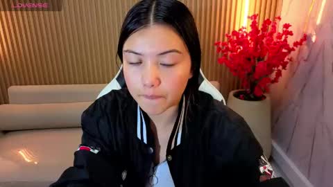 Venus  online show from April 28, 1:37 pm