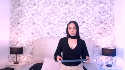 Venus  online show from June 23, 12:01 pm