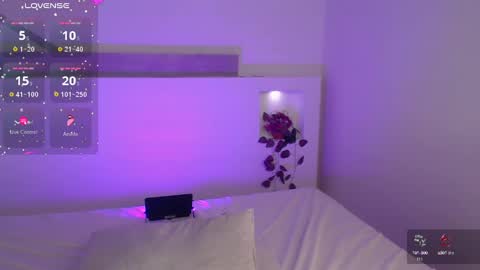 Venus Evans online show from February 1, 8:58 pm