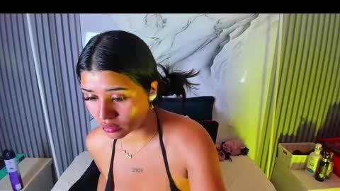 Venusowen  online show from June 2, 2:41 pm