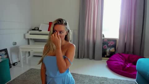 Violetta  online show from September 12, 4:25 am