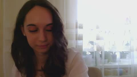 Una online show from March 20, 10:42 am