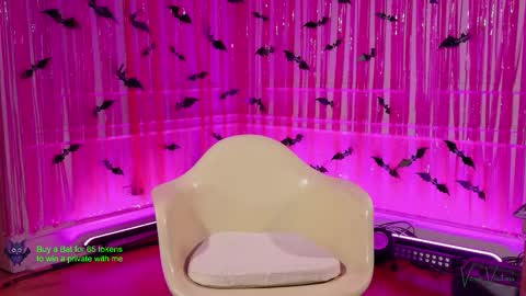 Vera Victors online show from November 22, 4:22 am