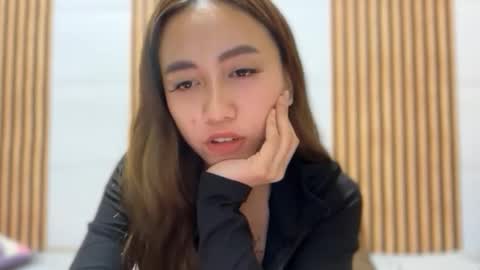 vernellcristobal online show from March 24, 7:36 am