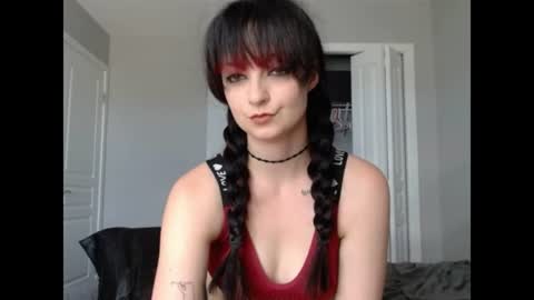 vero495065 online show from July 3, 6:23 pm