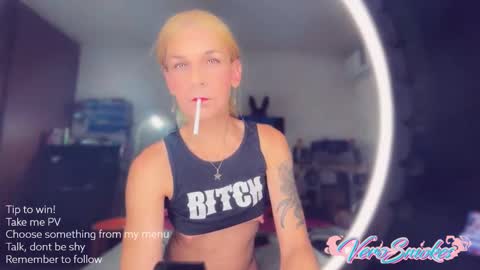 Vero Alva online show from June 7, 3:11 am